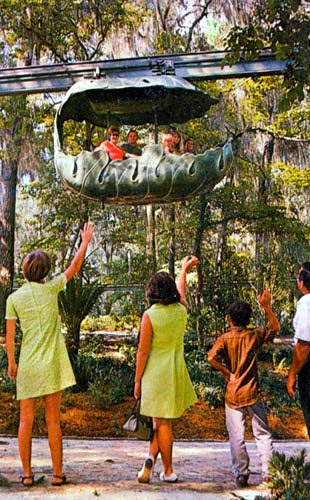 Leaf Monorail at Rainbow Springs.